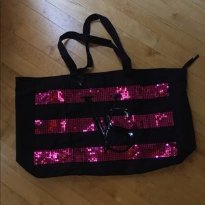 Victoria’s Secret tote bag!!🔆